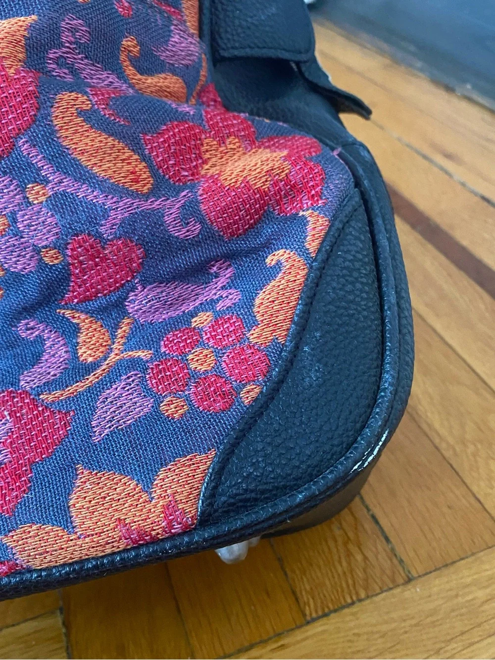 Vintage 70’s Floral Tapestry Travel Tote Bag Rare